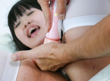 OKAX-684 Licking Woman: Sticky Tongue And A Lot Of Saliva