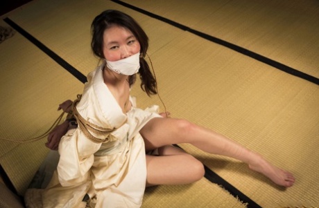 Tokyo Hot jup0038 Jav Free A woman who was anal in the Tokyo fever Aunt and got a large amount of facial cumshots
