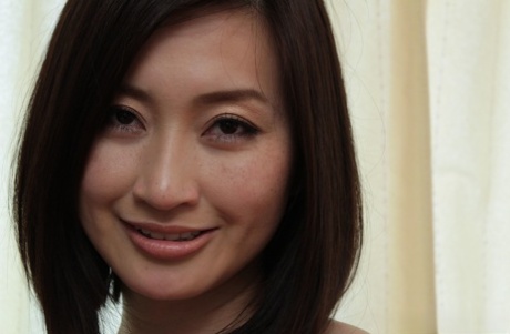 EMOI-018 Emo Girl / Long-Cherished First 3P / 