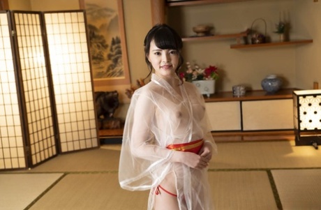 ONEZ-238 Poor Female College Student Job Hunting File002 Aspiring To Become A Major Advertising Agency Scheduled To Graduate From The Faculty Of Economics, N University Anna Minami (Pseudonym), Age 22